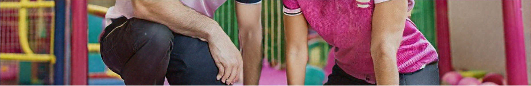 Imagen representativa de Spring con dos monitores